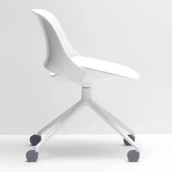 Trea Quick Ship Conference Chair -Office Furniture Sales Shop 17 humanscale trea chair prod 1 2 91718.1631727923