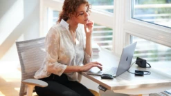 Switchback WFH Height Adjustable Desk -Office Furniture Sales Shop SOI Switchback HQ Gallery 2 HighRes 97079.1605809633